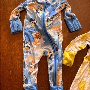 Newborn Little Sleepies Bluey Character Footie Pajama - Blue and Tan